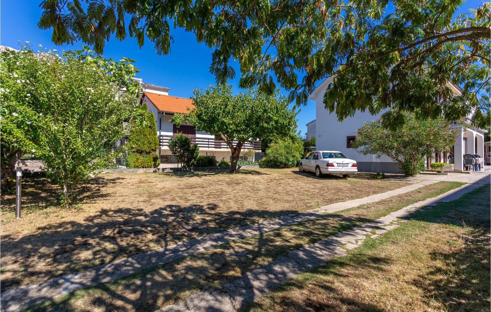 Nice Apartment In Jurandvor With Wifi Екстер'єр фото